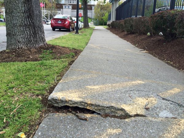 Cement Sidewalk Repair in Joliet
