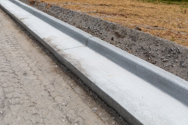 Cost of Concrete Curbing Repair in Joliet